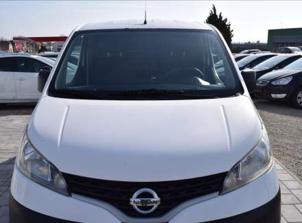 Nissan - NV200