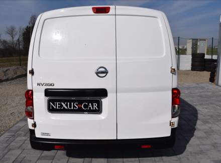 Nissan - NV200