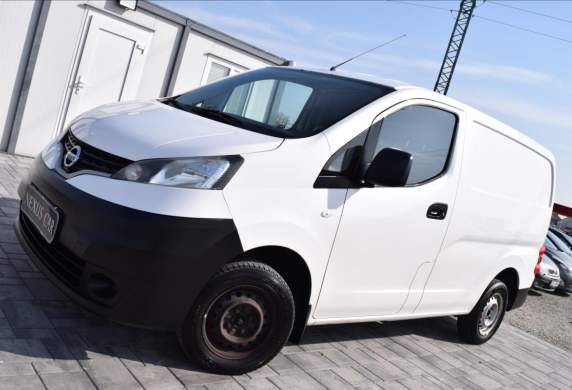 Nissan - NV200