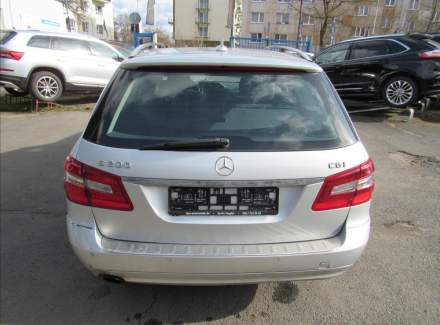 Mercedes-Benz - E-class