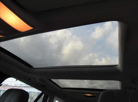 Mercedes-Benz - E-class