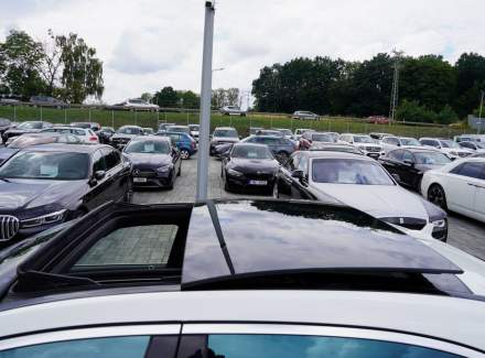 Mercedes-Benz - S-class