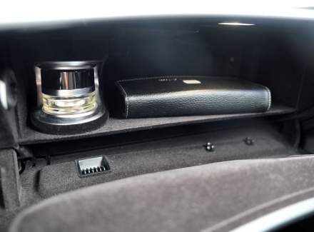 Mercedes-Benz - S-class