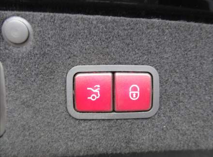 Mercedes-Benz - S-class