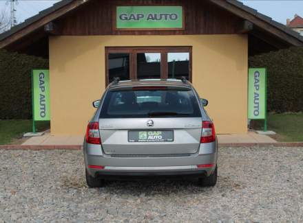 Škoda - Octavia