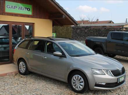 Škoda - Octavia