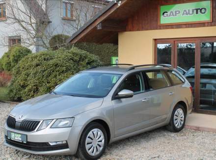 Škoda - Octavia