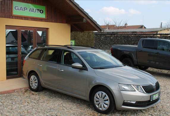 Škoda - Octavia