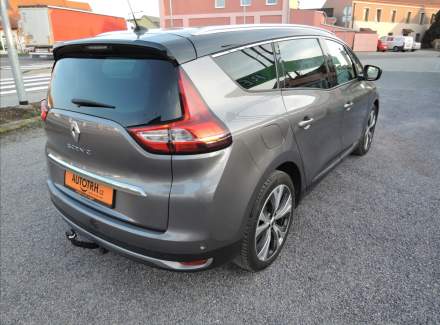 Renault - Scenic