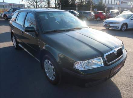 Škoda - Octavia