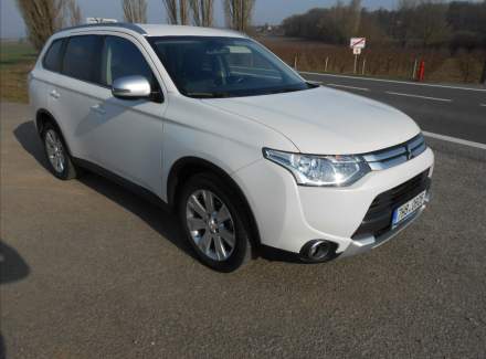 Mitsubishi - Outlander