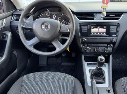 Škoda - Octavia
