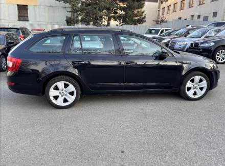 Škoda - Octavia