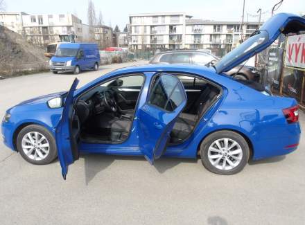 Škoda - Octavia