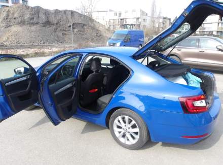 Škoda - Octavia