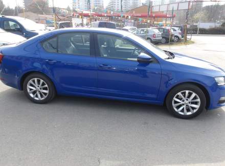 Škoda - Octavia