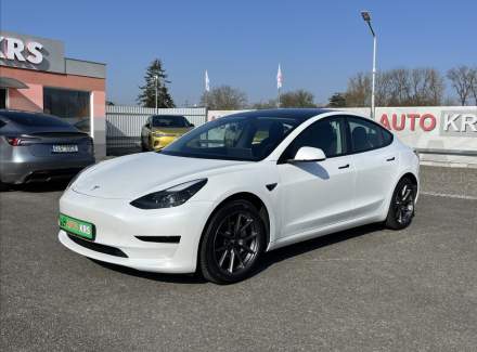 Tesla - Model 3