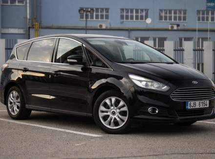 Ford - S-MAX
