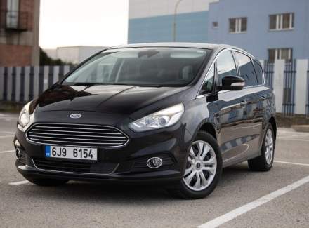 Ford - S-MAX