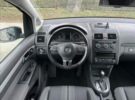 Volkswagen - Touran