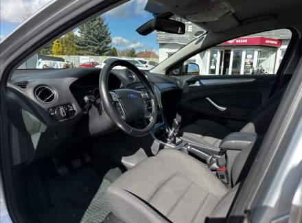 Ford - Mondeo