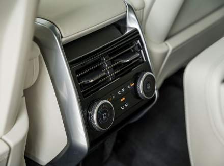 Land Rover - Range Rover