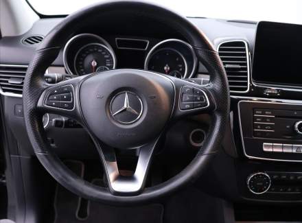 Mercedes-Benz - GLE