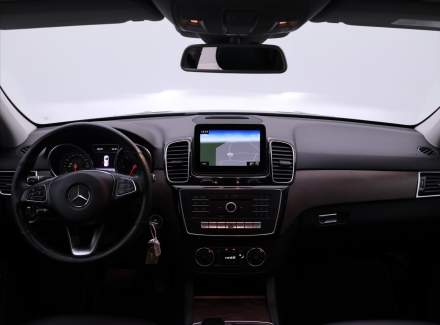 Mercedes-Benz - GLE