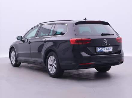 Volkswagen - Passat