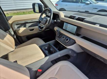 Land Rover - Defender