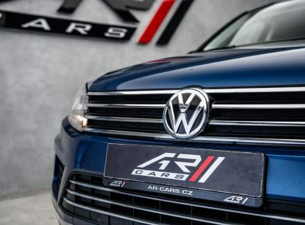 Volkswagen - Touareg