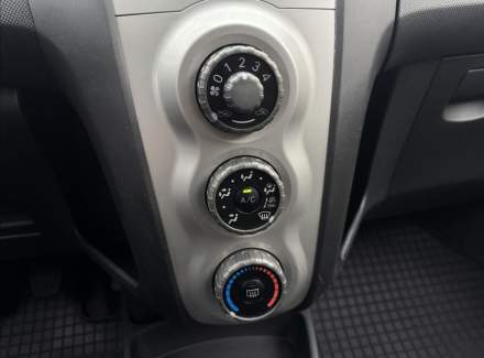 Toyota - Yaris