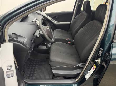 Toyota - Yaris