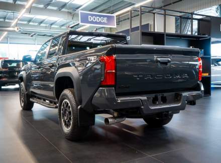 Toyota - Tacoma