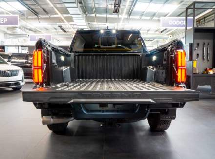 Toyota - Tacoma
