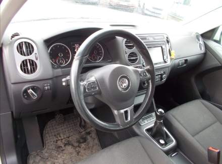 Volkswagen - Tiguan