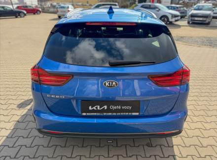 Kia - Cee'd