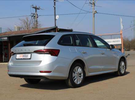 Škoda - Octavia