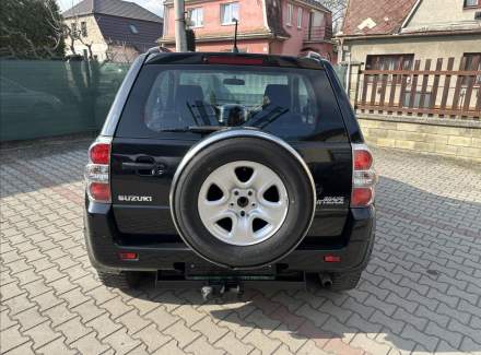 Suzuki - Grand Vitara