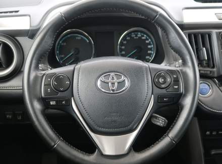 Toyota - RAV 4