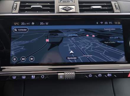 DS Automobiles - DS7 Crossback