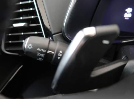 DS Automobiles - DS7 Crossback