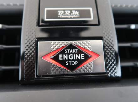 DS Automobiles - DS7 Crossback