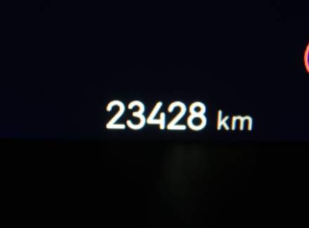 DS Automobiles - DS7 Crossback