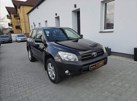 Toyota - RAV 4