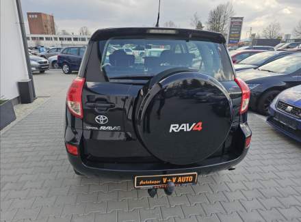 Toyota - RAV 4