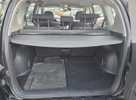 Toyota - RAV 4