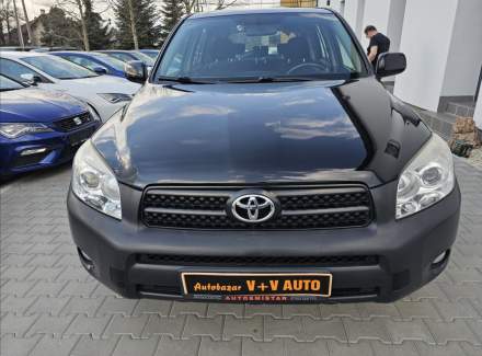 Toyota - RAV 4