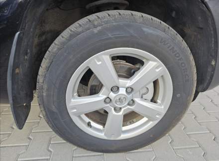 Toyota - RAV 4