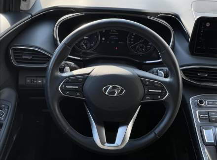 Hyundai - Santa FE